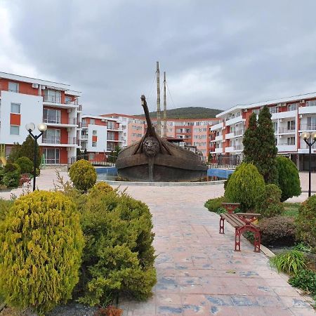 Fort Knox Privilege C-4 265 Apartment Sveti Vlas Esterno foto